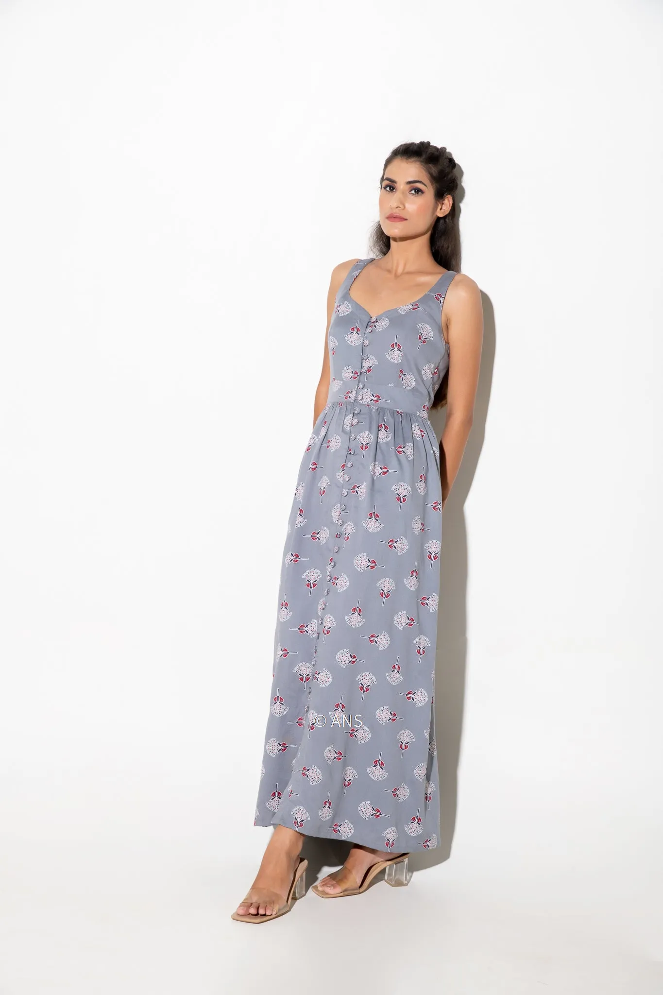 ARYAHI DRESS