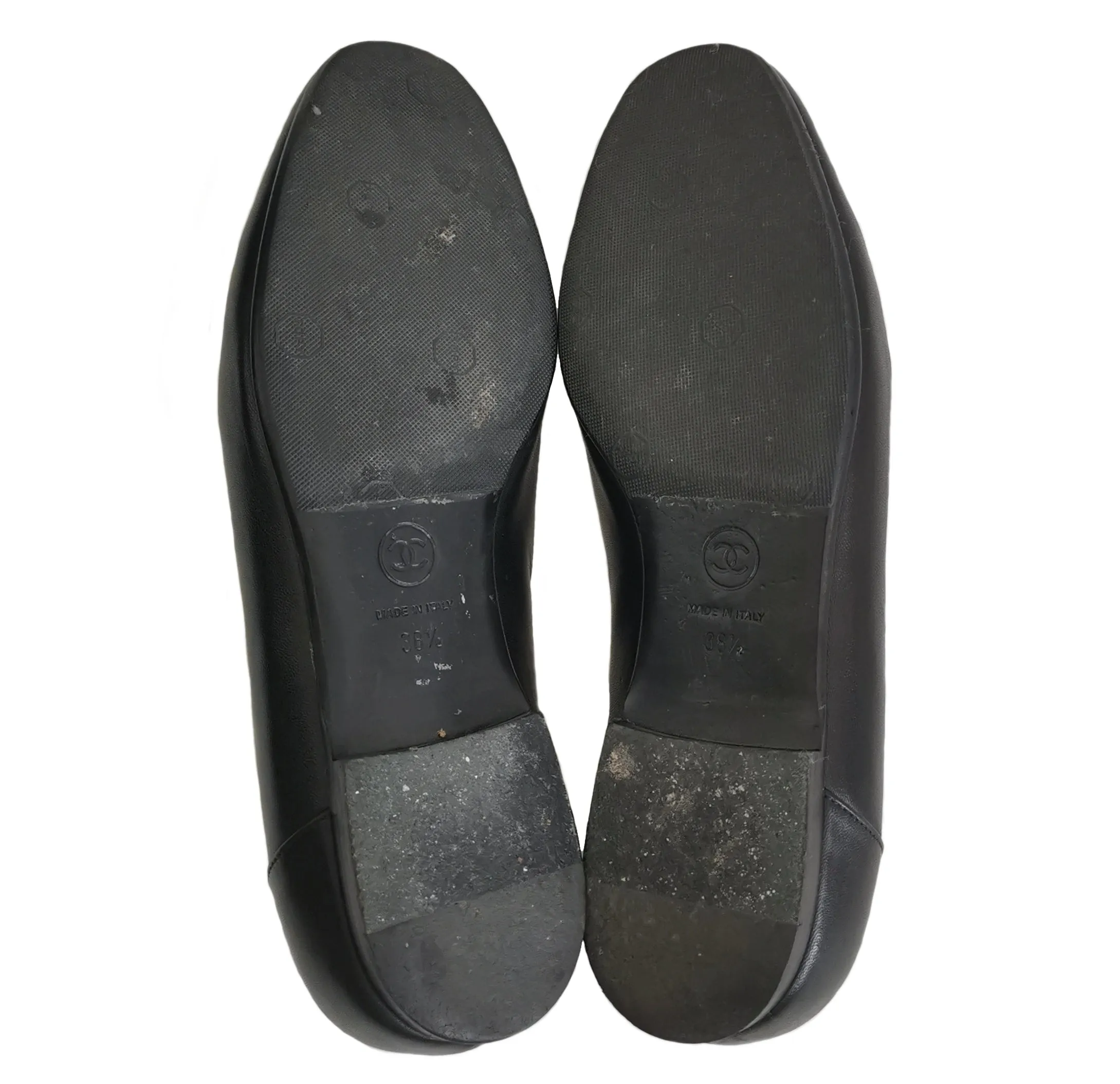 CHANEL BLACK LEATHER MOCASSINS LOAFERS (38.5)