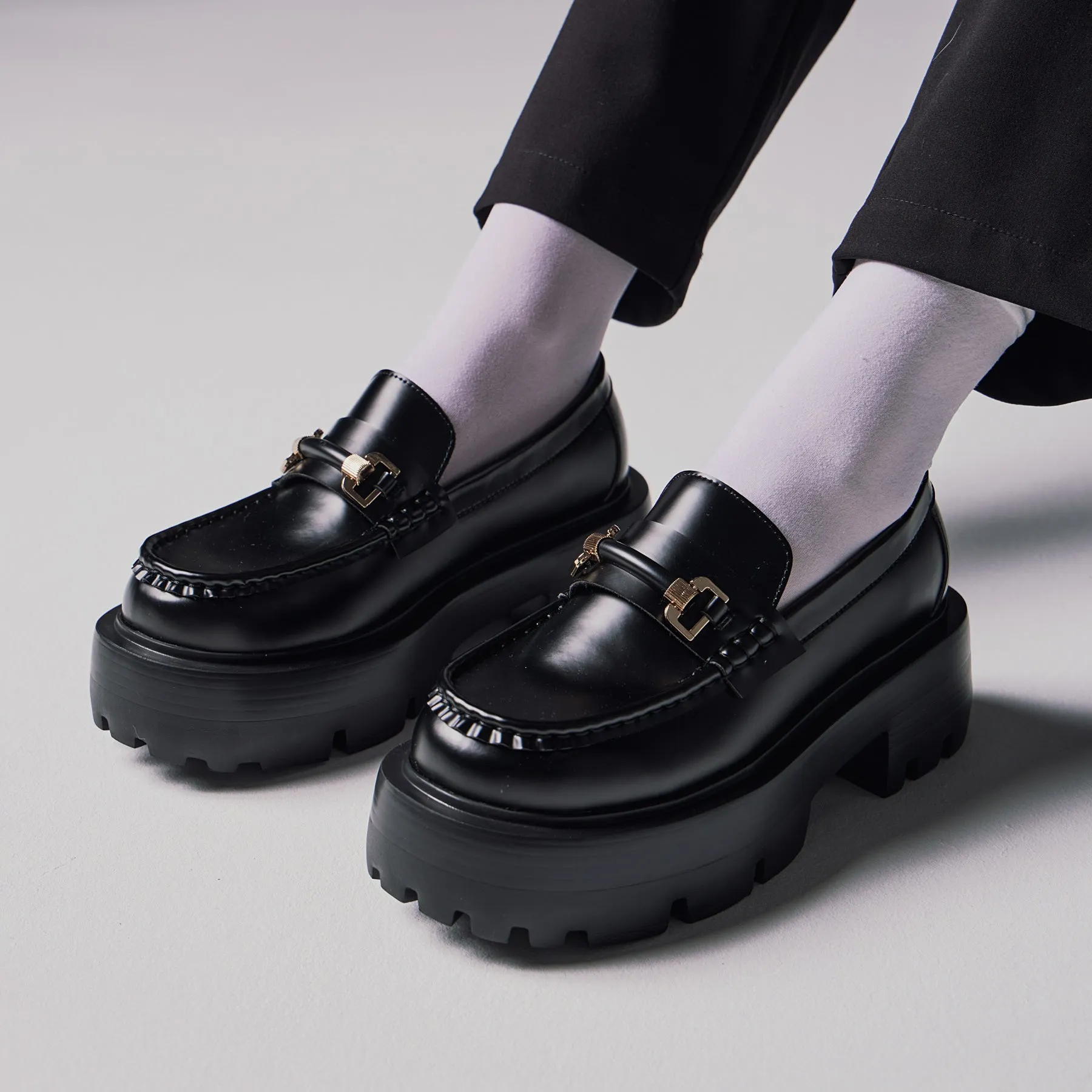 Loafers Chunky με Τόκα - Μαύρα