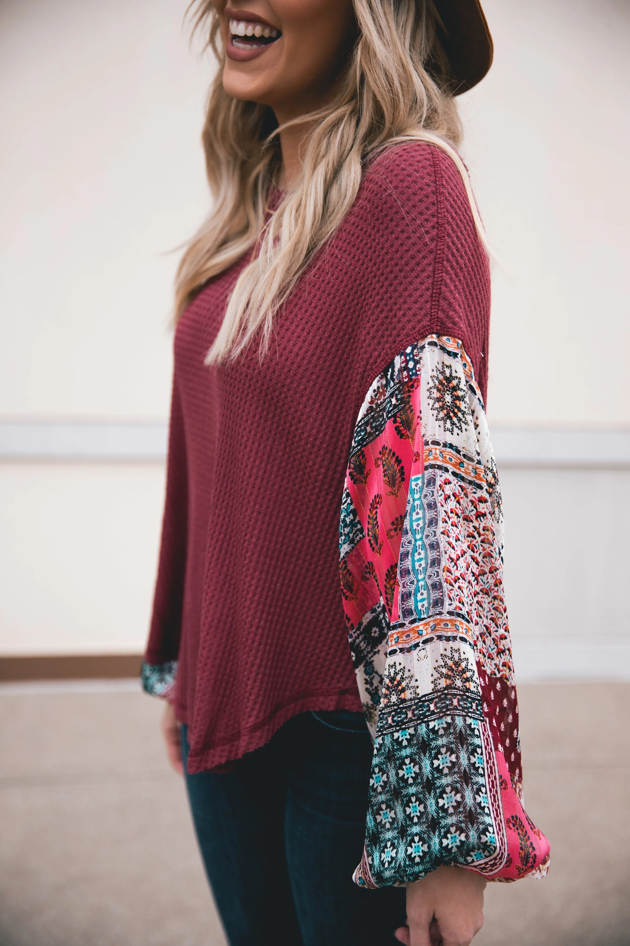 Mallory Patterned Bubble Sleeve Thermal Knit Top - Wine